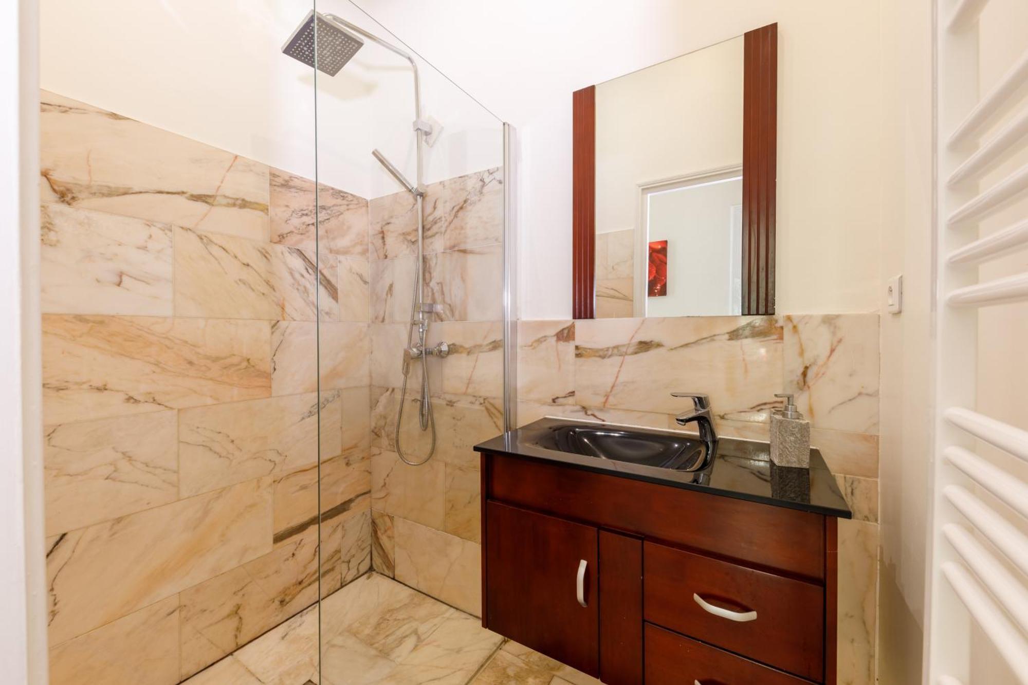 Prestige Designer Apartment, Super Central Nice Luaran gambar